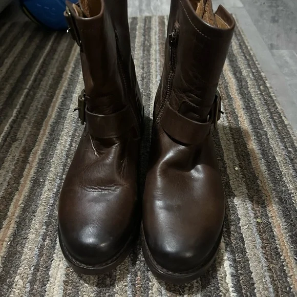 Frye Vicky Engineer Moto Brown Real Leather Belted Mid Calf Ankle Boot - Picture 3 of 13